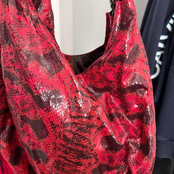 Bebe snake print hobo bag - Picture 5 of 5